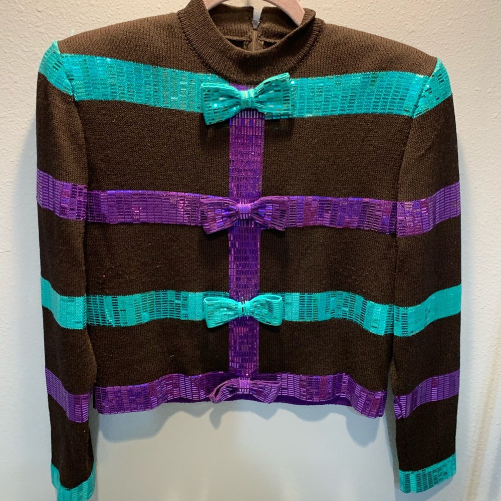 Sweater top